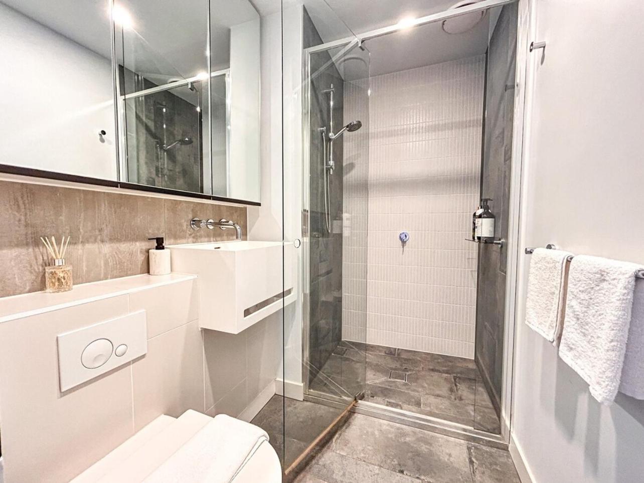 Dreamy View On High Level 2Br1Ba Apt Cbd Poolgy Melburne Exterior foto